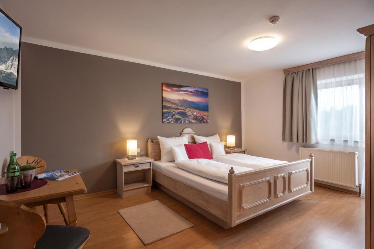 Hotel Schmiedboden Oberndorf in Tirol Dış mekan fotoğraf