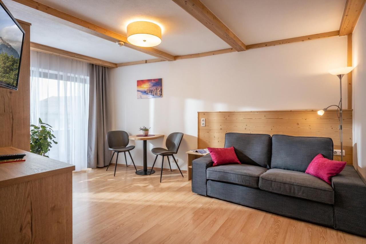 Hotel Schmiedboden Oberndorf in Tirol Dış mekan fotoğraf